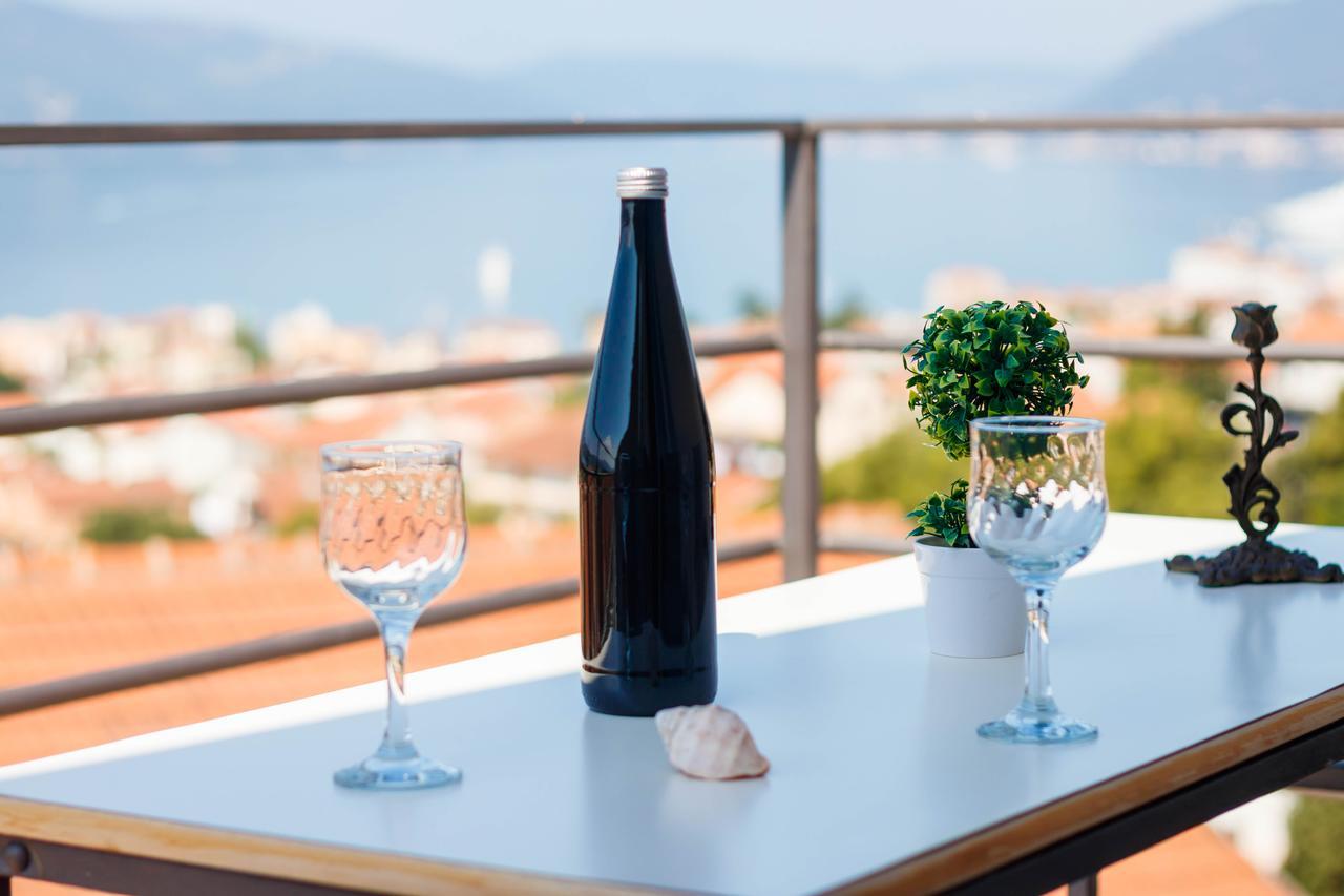 Apartmani Petar Tivat Ngoại thất bức ảnh