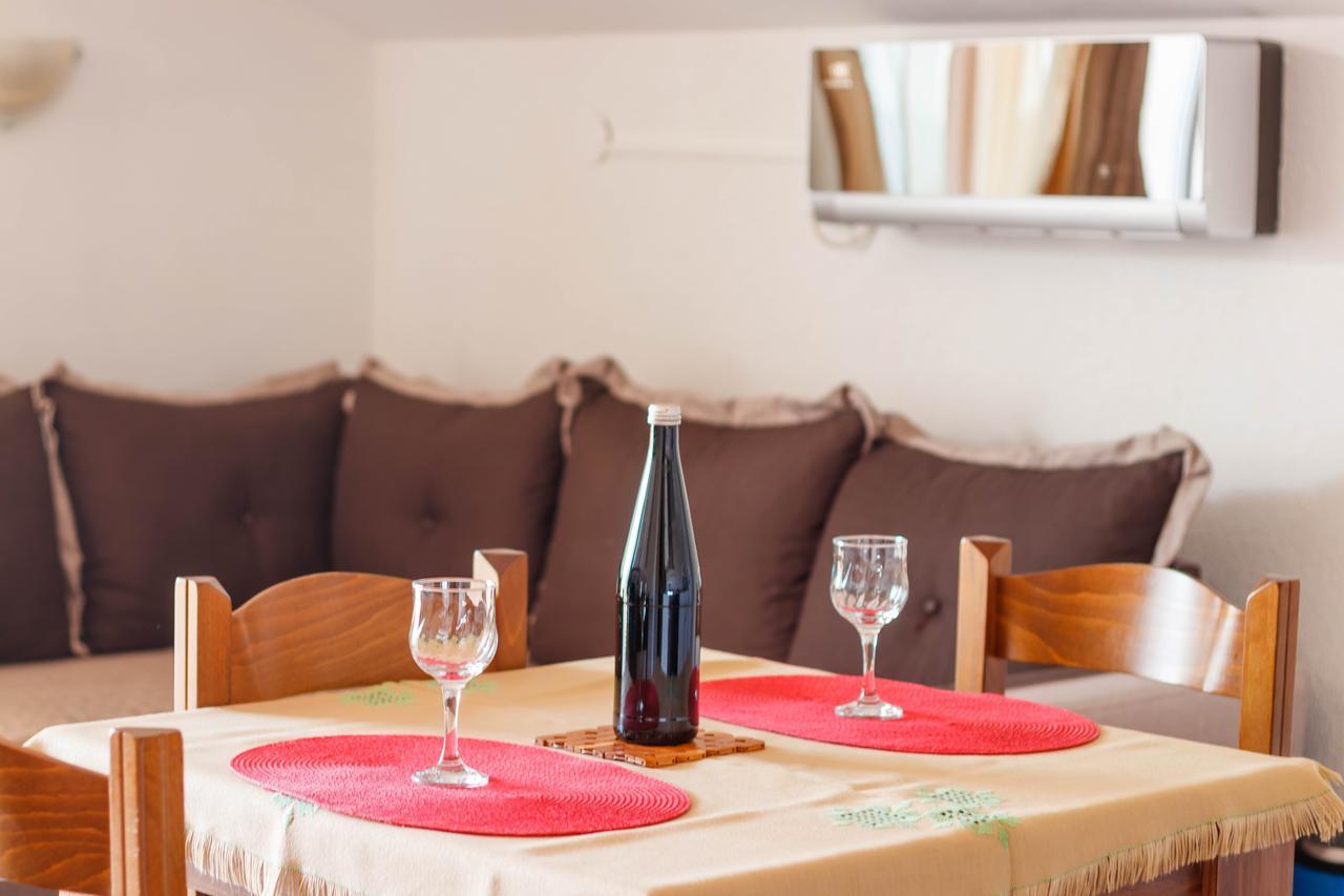 Apartmani Petar Tivat Ngoại thất bức ảnh