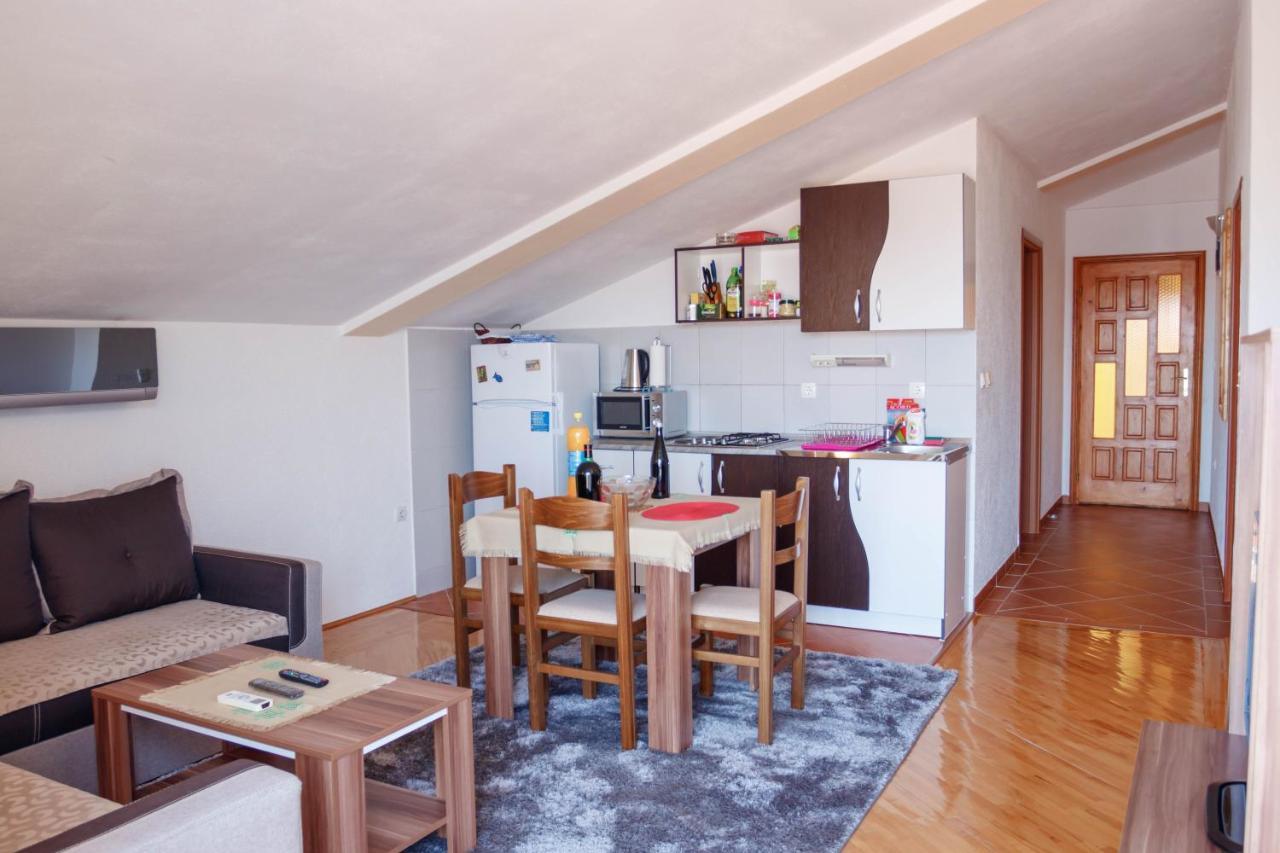 Apartmani Petar Tivat Ngoại thất bức ảnh